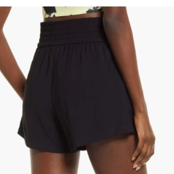 Nordstrom Open Edit Tie Waist Pull-On Shorts Black - Picture 2 of 8